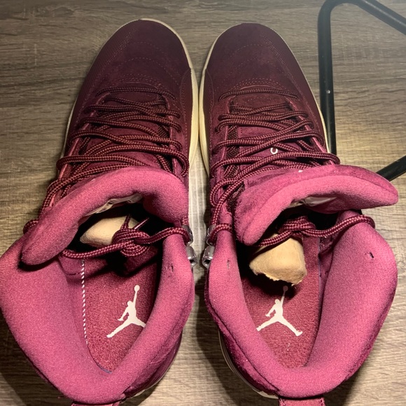 Air Jordan 12: Bordeaux (M), size 9.5 - Picture 6 of 8